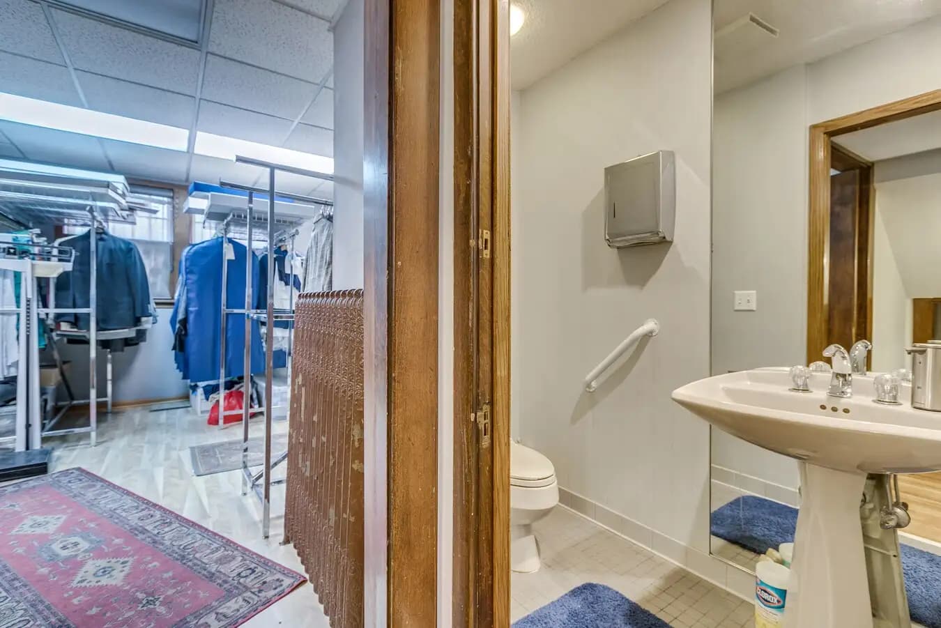 3040 Lyndale Suite 203 - View 2